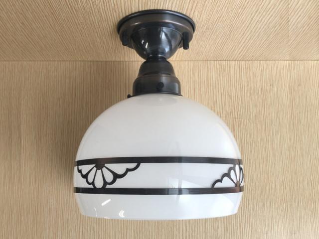 直付け照明　200Φ 鉄鉢型 乳白硝子電燈笠　半割菊　ISGK:07-26-DF-CL02