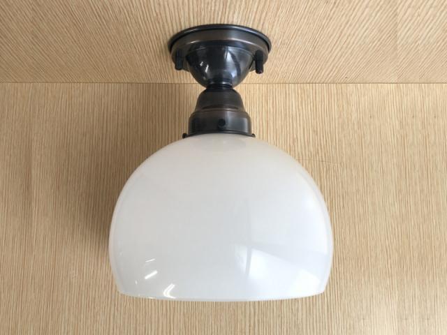 直付け照明　200Φ 鉄鉢型 乳白硝子電燈笠　ISGK:07-26-DF-CL01